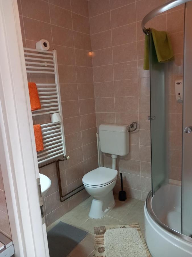 Rooms Sobe Zg ซาเกร็บ ภายนอก รูปภาพ