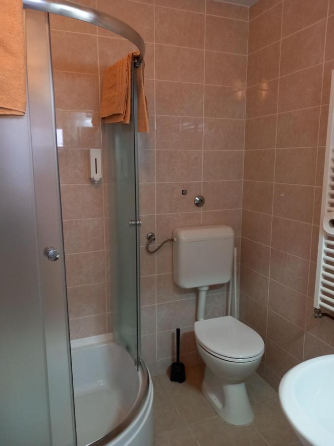 Rooms Sobe Zg ซาเกร็บ ภายนอก รูปภาพ
