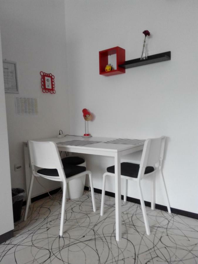 Rooms Sobe Zg ซาเกร็บ ภายนอก รูปภาพ